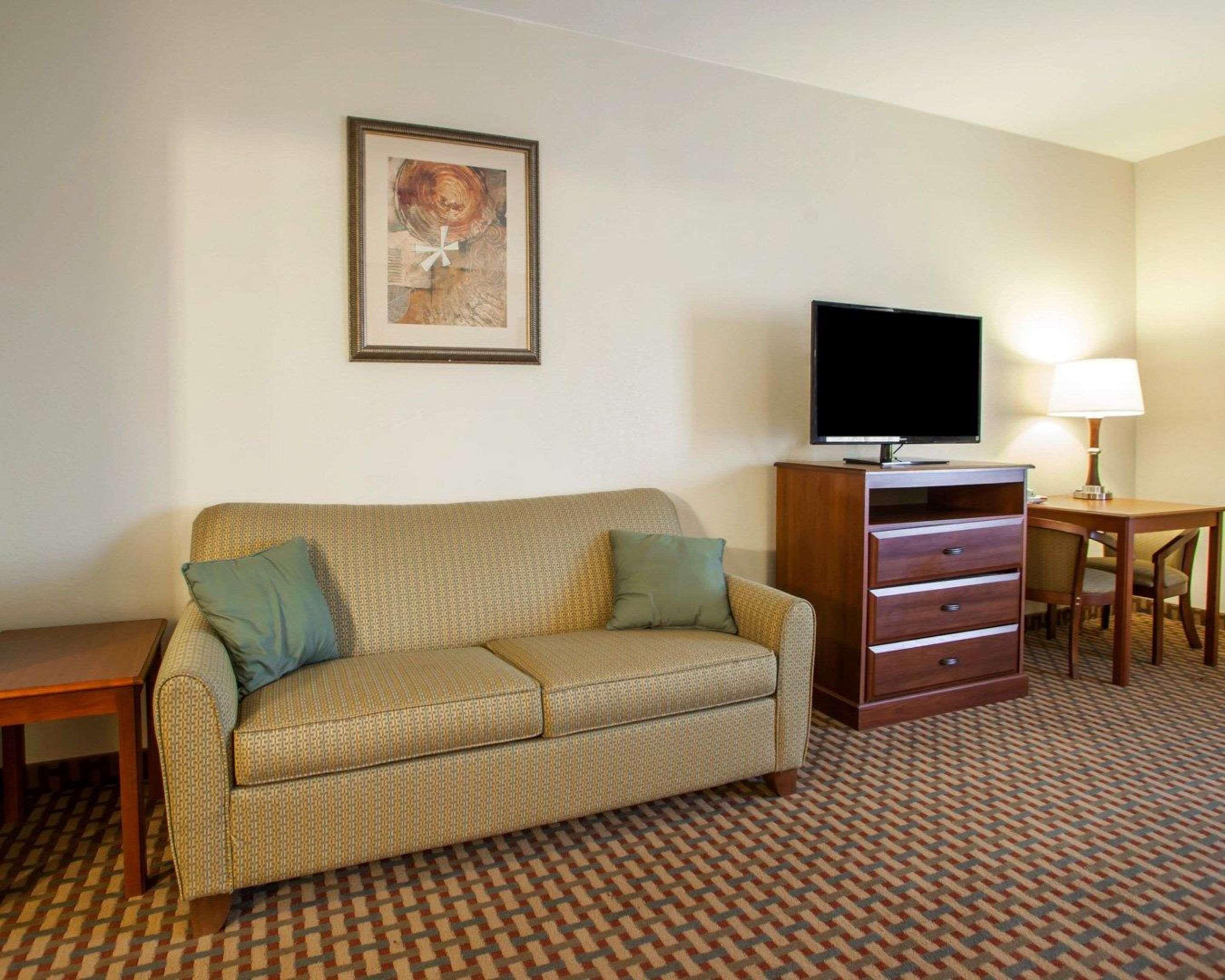 Comfort & Harrisonville